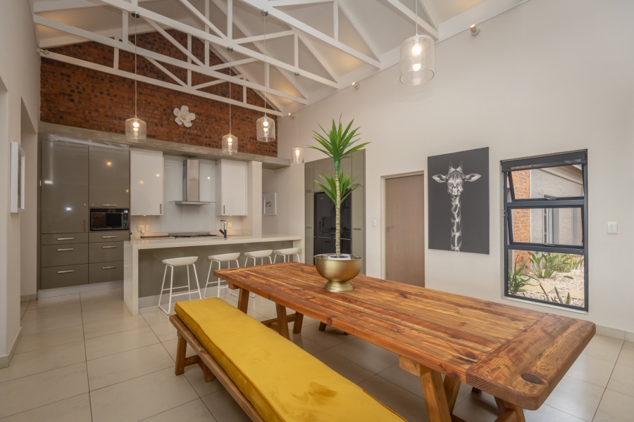 4 Bedroom Property for Sale in The Coves North West